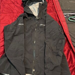 Marmot Men's Black Raincoat